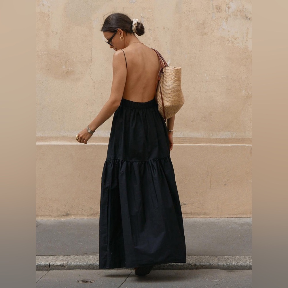 Elegant Black Maxi Dress